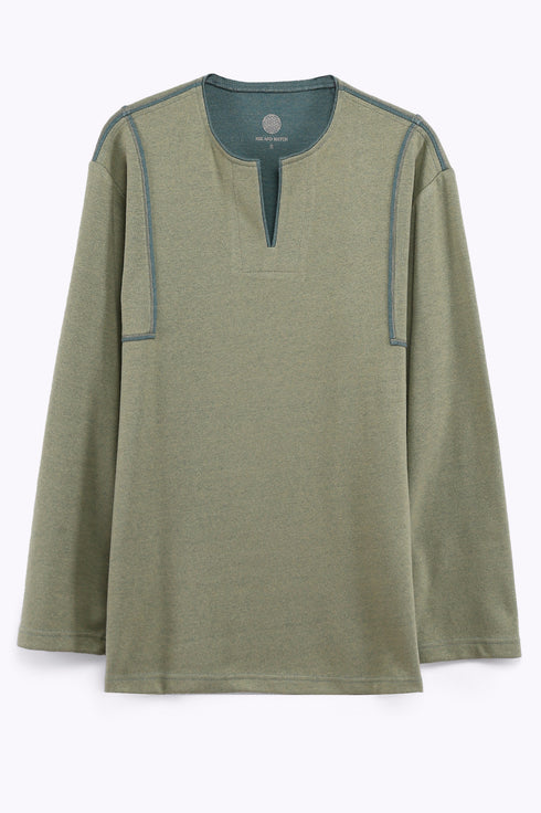 Sweater in Bi-Color with side slits